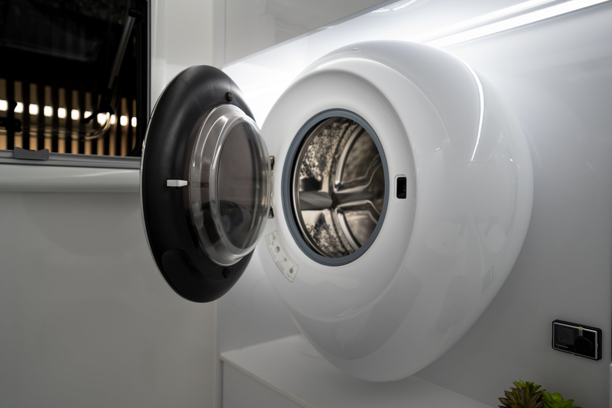 How much can i fit in the washing machine?